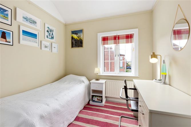 28 Mayfield Road East, Terenure, Dublin 6W