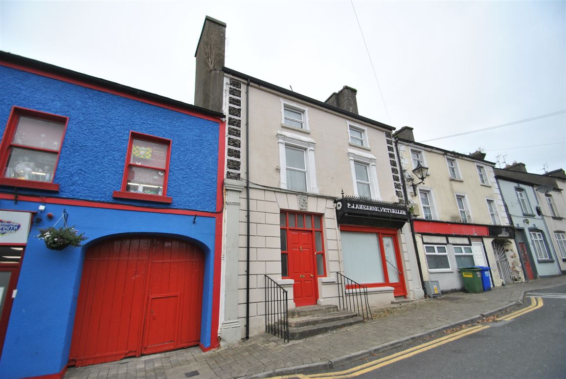 Rosemary Street, Roscrea, Co. Tipperary