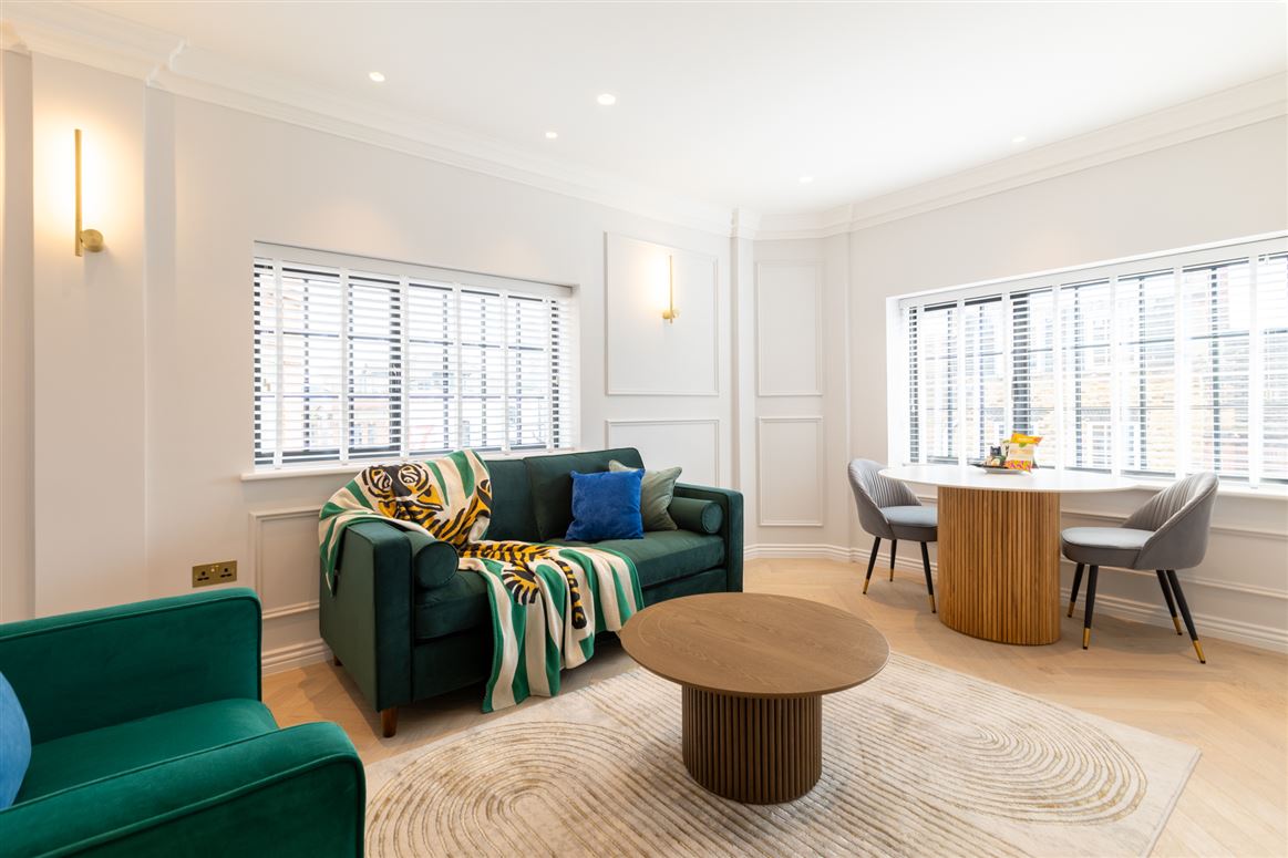 Luxe London,London,Greater London,United Kingdom