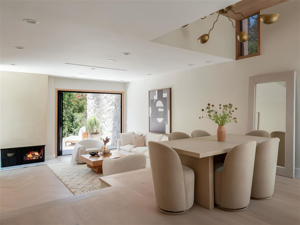 Studio City Sun,Los Angeles,California,USA
