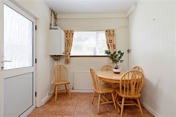 Photo 7 of 14 — Santa Barbara, 19 Orchardstown Park, Rathfarnham, Dublin 14