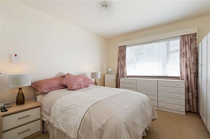 Photo 9 of 14 — Santa Barbara, 19 Orchardstown Park, Rathfarnham, Dublin 14
