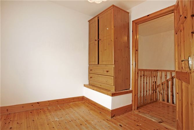 44 An TSean Dun, Tulla Road, Ennis, Co. Clare