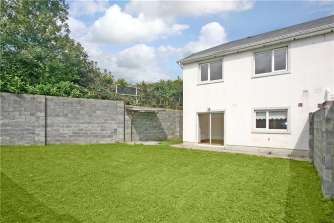 44 An TSean Dun, Tulla Road, Ennis, Co. Clare