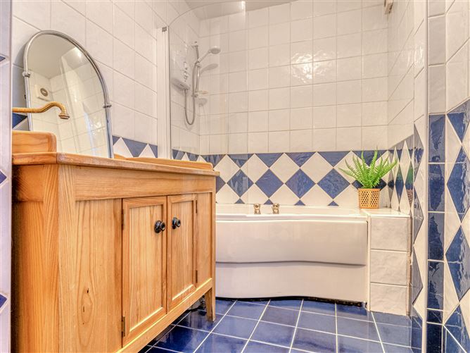 248 Templeogue Road, Templeogue,   Dublin 6W