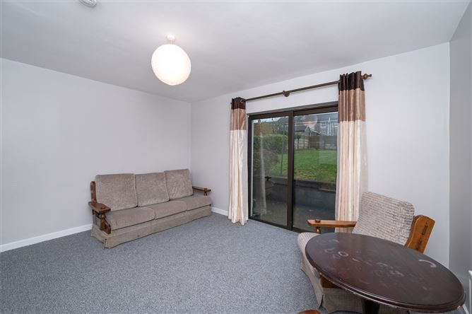 12 Milford, Elm Park, Wilton, Co. Cork