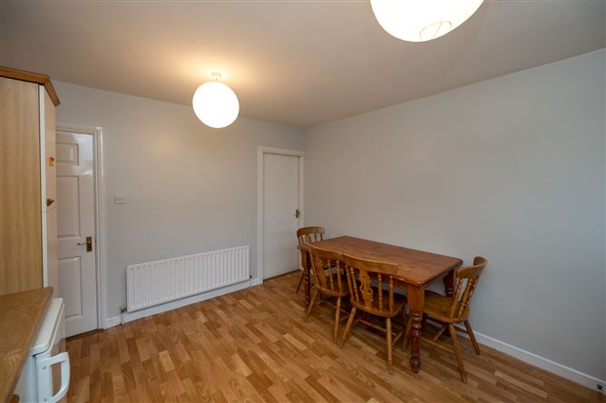 12 Milford, Elm Park, Wilton, Co. Cork