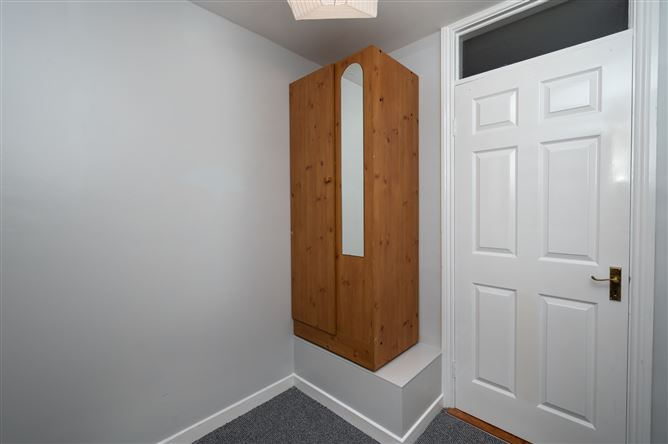 12 Milford, Elm Park, Wilton, Co. Cork
