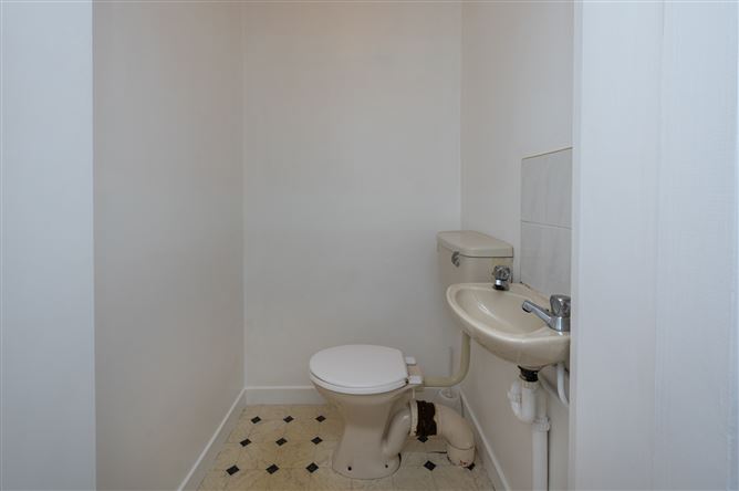 12 Milford, Elm Park, Wilton, Co. Cork