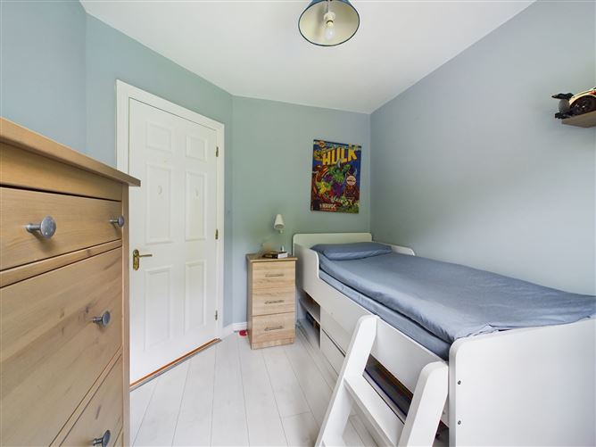 15 Pembroke Heights, Pembroke Wood, Passage West, Cork