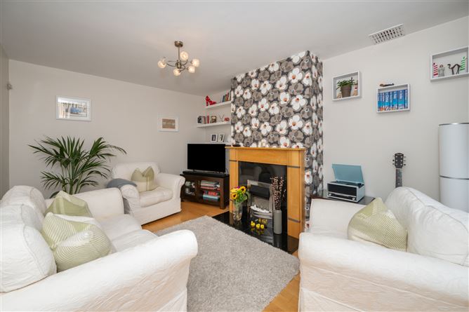2 Ardfield Road, Grange, Douglas, Cork