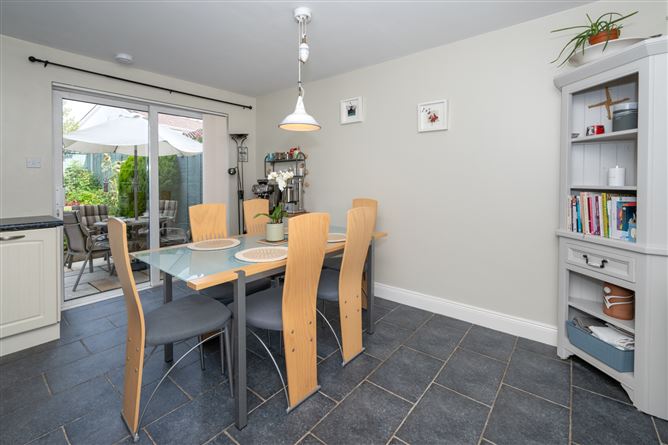 2 Ardfield Road, Grange, Douglas, Cork