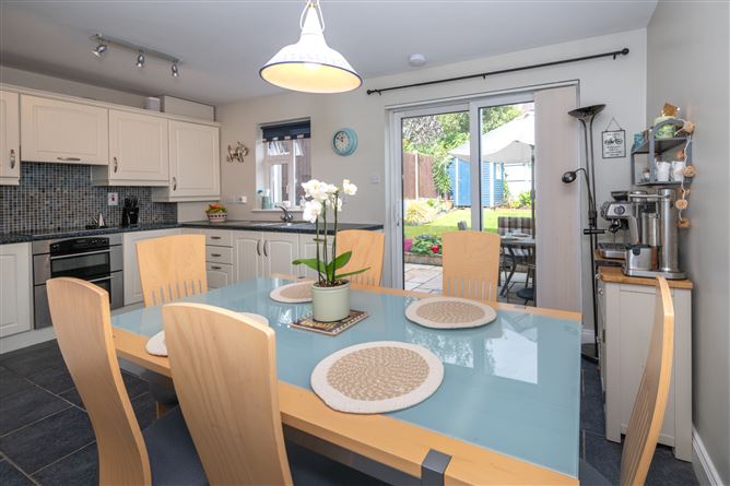 2 Ardfield Road, Grange, Douglas, Cork