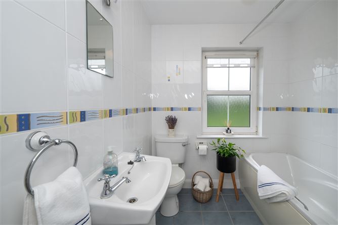 2 Ardfield Road, Grange, Douglas, Cork