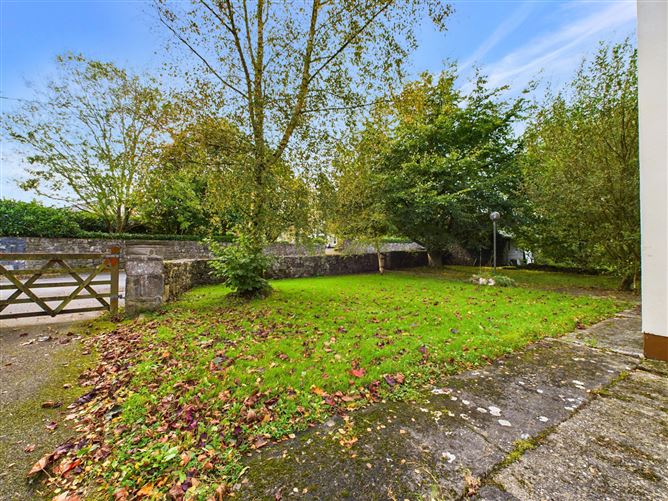 Knockrughill, Spancilhill, Ennis, Co. Clare.
