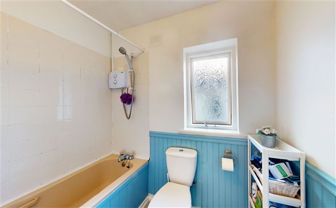 20 Templeroan Drive, Knocklyon, Dublin 16
