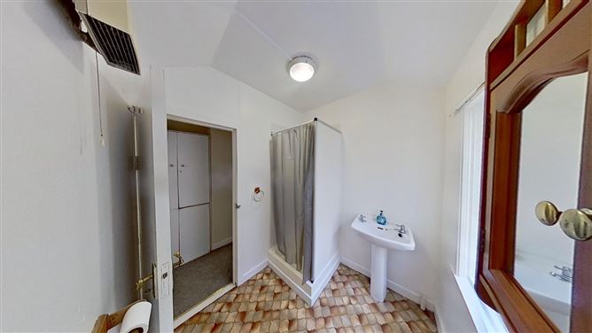 2 Carlisle Terrace, Seymour Road, Bray, Co. Wicklow