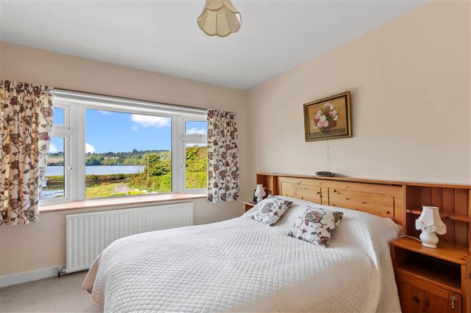 Sunny Glen, Droum, Glandore Road, Leap, Co. Cork