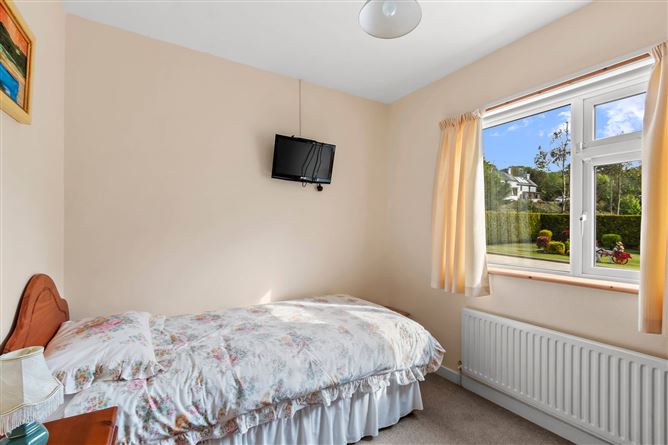 Sunny Glen, Droum, Glandore Road, Leap, Co. Cork