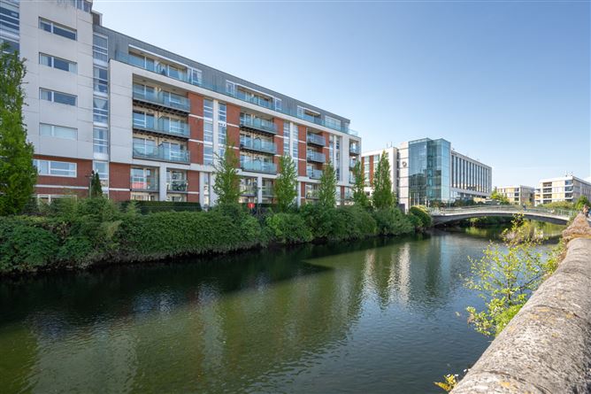 28 The Fastnet, Lancaster Gate, Lancaster Quay, Cork