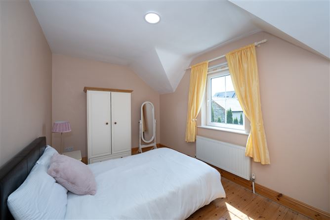 Shaula, 7 Grange Road, Grange Manor, Ovens, Co. Cork