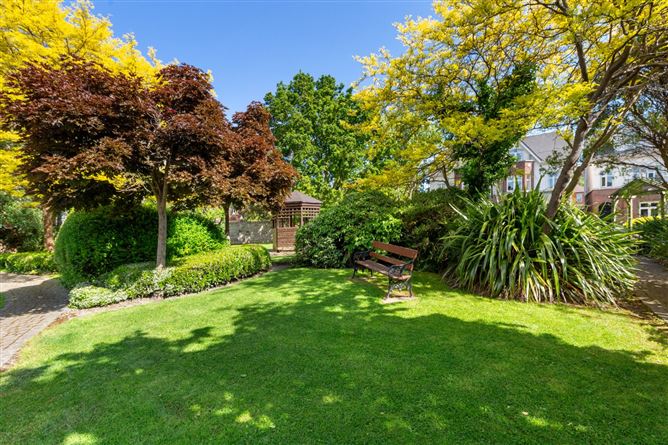 12 Sunbury Park, Dartry, Dublin 6
