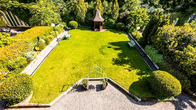 127 Clearwater Cove, Old Dun Laoghaire Rd, Dun Laoghaire, Dublin