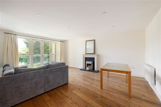 46 The Ramparts, Willow Avenue, Cabinteely, Dublin 18