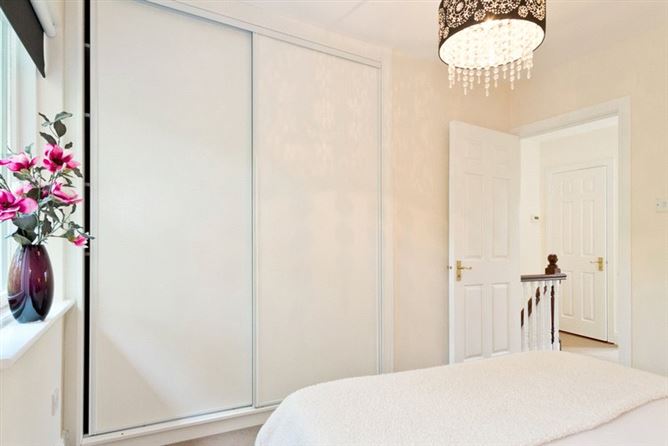 4 Drayton Close, Monkstown, Co. Dublin