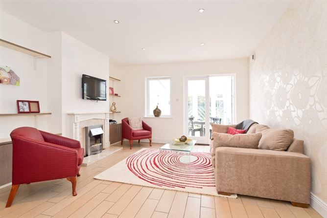 4 Drayton Close, Monkstown, Co. Dublin