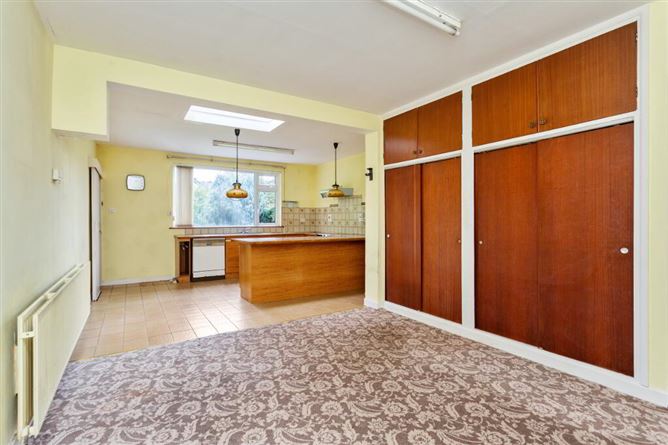 2 Lucan Lodge, Leixlip Road, Lucan, Dublin