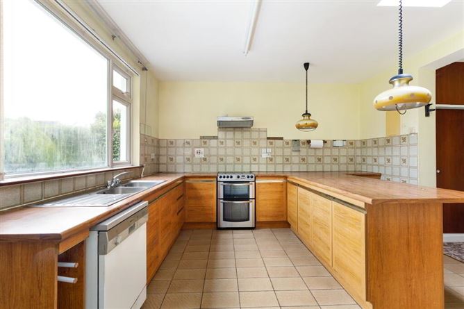 2 Lucan Lodge, Leixlip Road, Lucan, Dublin