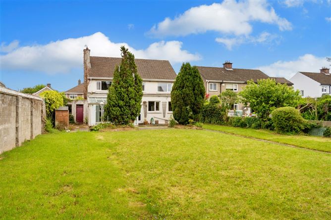 71 Whitebarn Road, Churchtown, Dublin 14