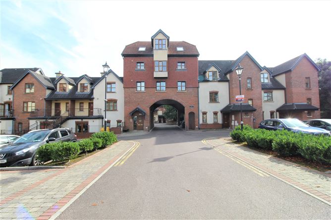 Main image for Apartment 4 Rochelle Court, Rochelle, Old Blackrock Road, Cork City, Cork