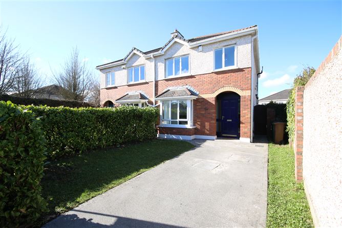 16 The Green, Pheasant Run, Dublin 15, Clonee, Dublin 15