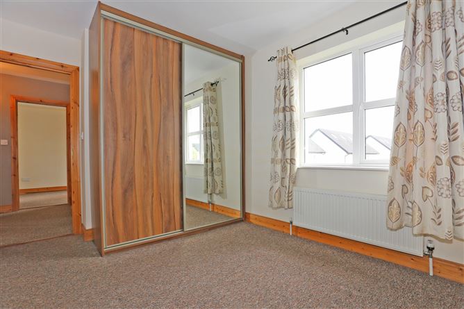 72 Gort na NUll, Sixmuilebridge, Co. Clare