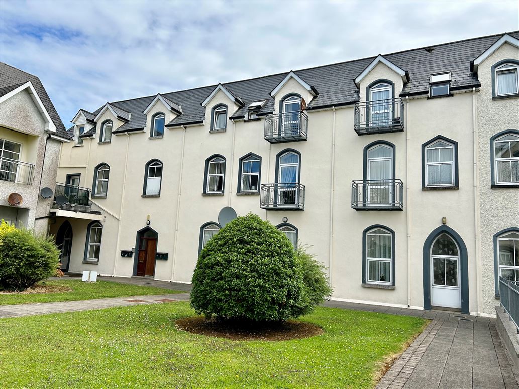 37 Marymount, Summerhill, Carrick-on-Shannon, Leitrim