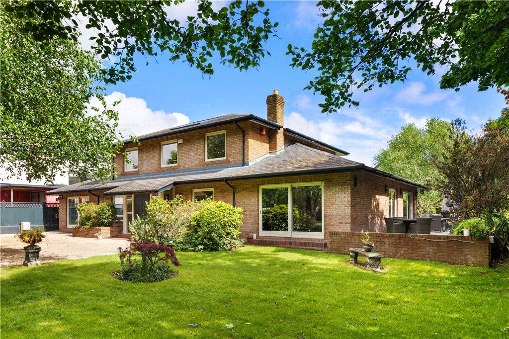 Russet Lodge, Kilgobbin Road, Sandyford, Dublin 18