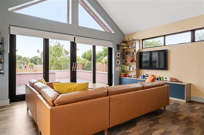 4 Cooldrinagh Cottages, Cooldrinagh Lane, Lucan, Co. Dublin