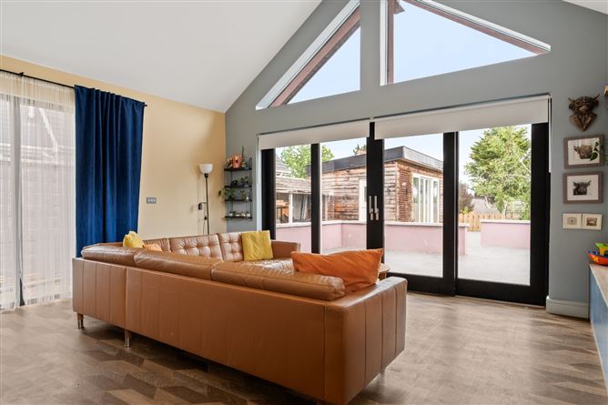 4 Cooldrinagh Cottages, Cooldrinagh Lane, Lucan, Co. Dublin