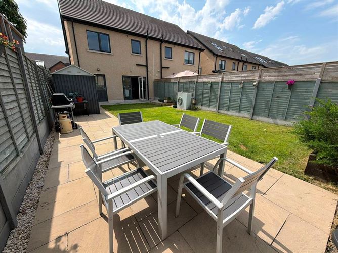 Photo 26 of 29 — 28 Maydenhayes Crescent, Donacarney, Co. Meath