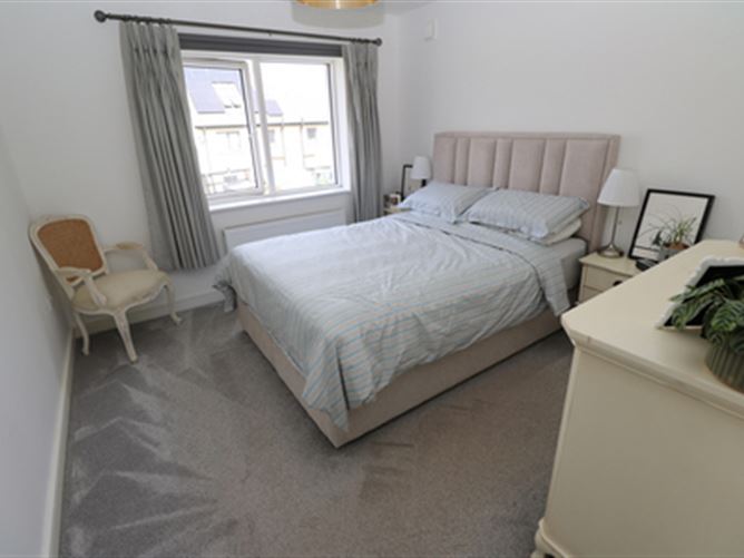 Photo 19 of 29 — 28 Maydenhayes Crescent, Donacarney, Co. Meath