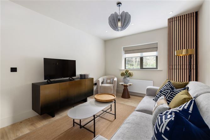Photo 8 of 24 —  Apt 15 Errigal House, Eglinton Court, Donnybrook, Dublin 4