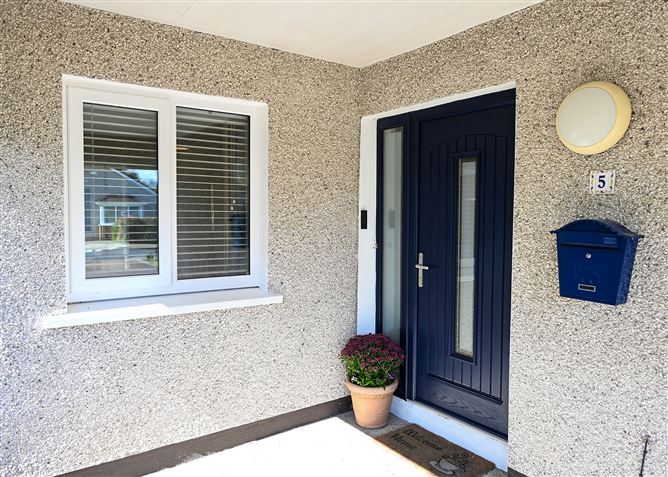 5 Forest Park, Upper Kilmoney Road, Carrigaline, Cork