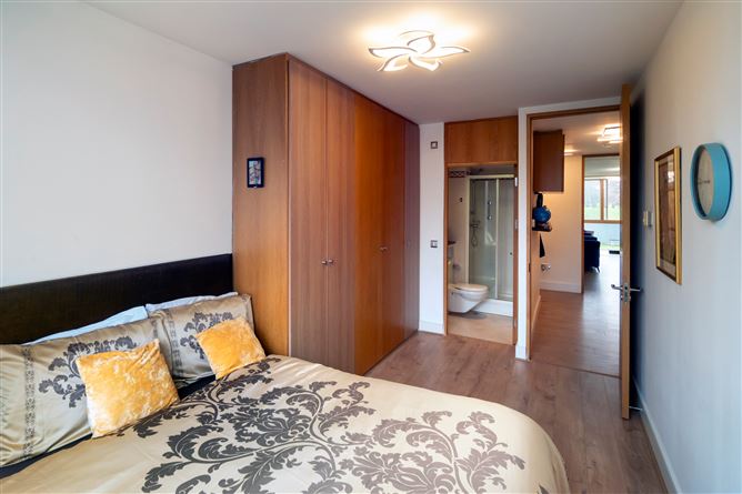 53 The Links, Elm Park , Ballsbridge, Dublin 4