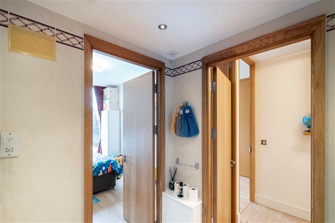 53 The Links, Elm Park , Ballsbridge, Dublin 4