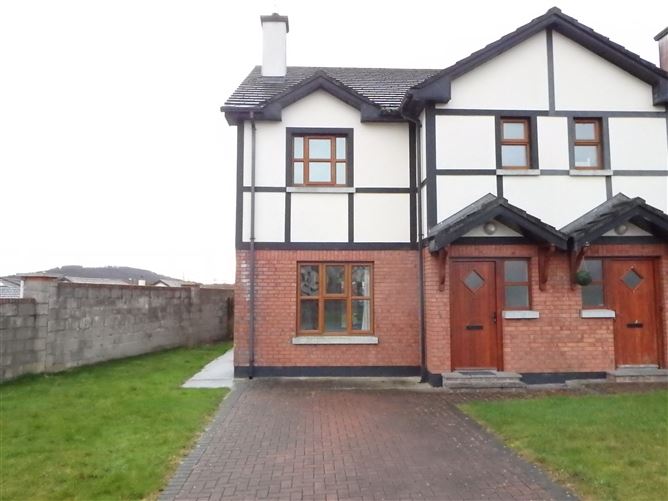 12 Castlepark, Castlerock, Bunclody, Wexford