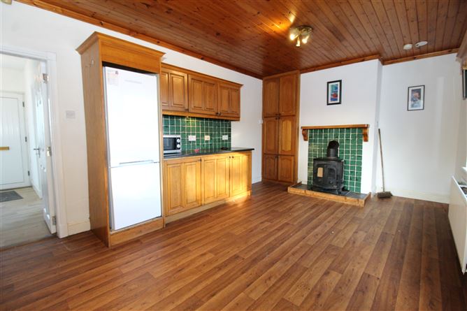 1 Glebe Street, Birr, Co. Offaly