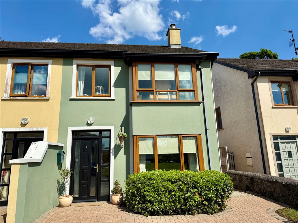 29 Dunbeag, Newport Road, Castlebar, Co. Mayo