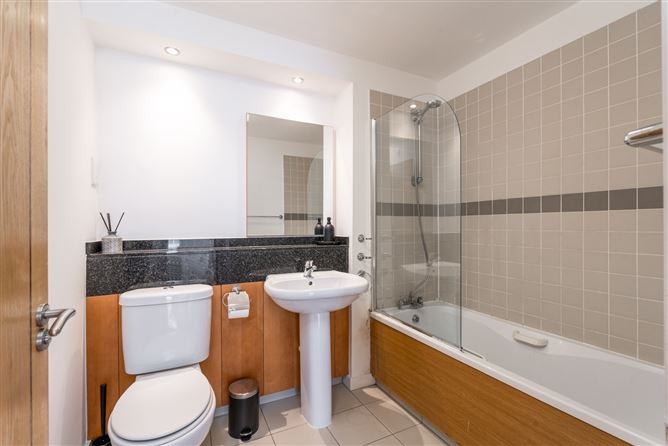 65 The Dickens, The Gasworks, South Lotts Road, Dublin 4, Dublin